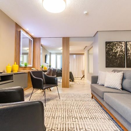 Delupo Hotel - Livin Studios Criciuma  Εξωτερικό φωτογραφία