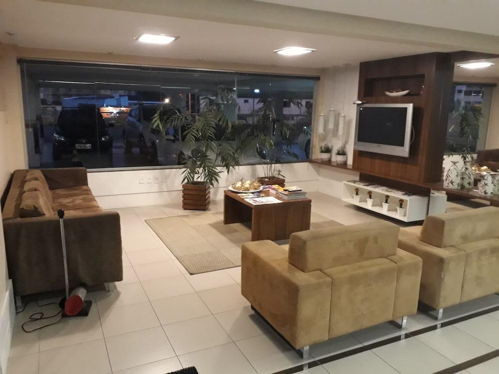 Delupo Hotel - Livin Studios Criciuma  Εξωτερικό φωτογραφία