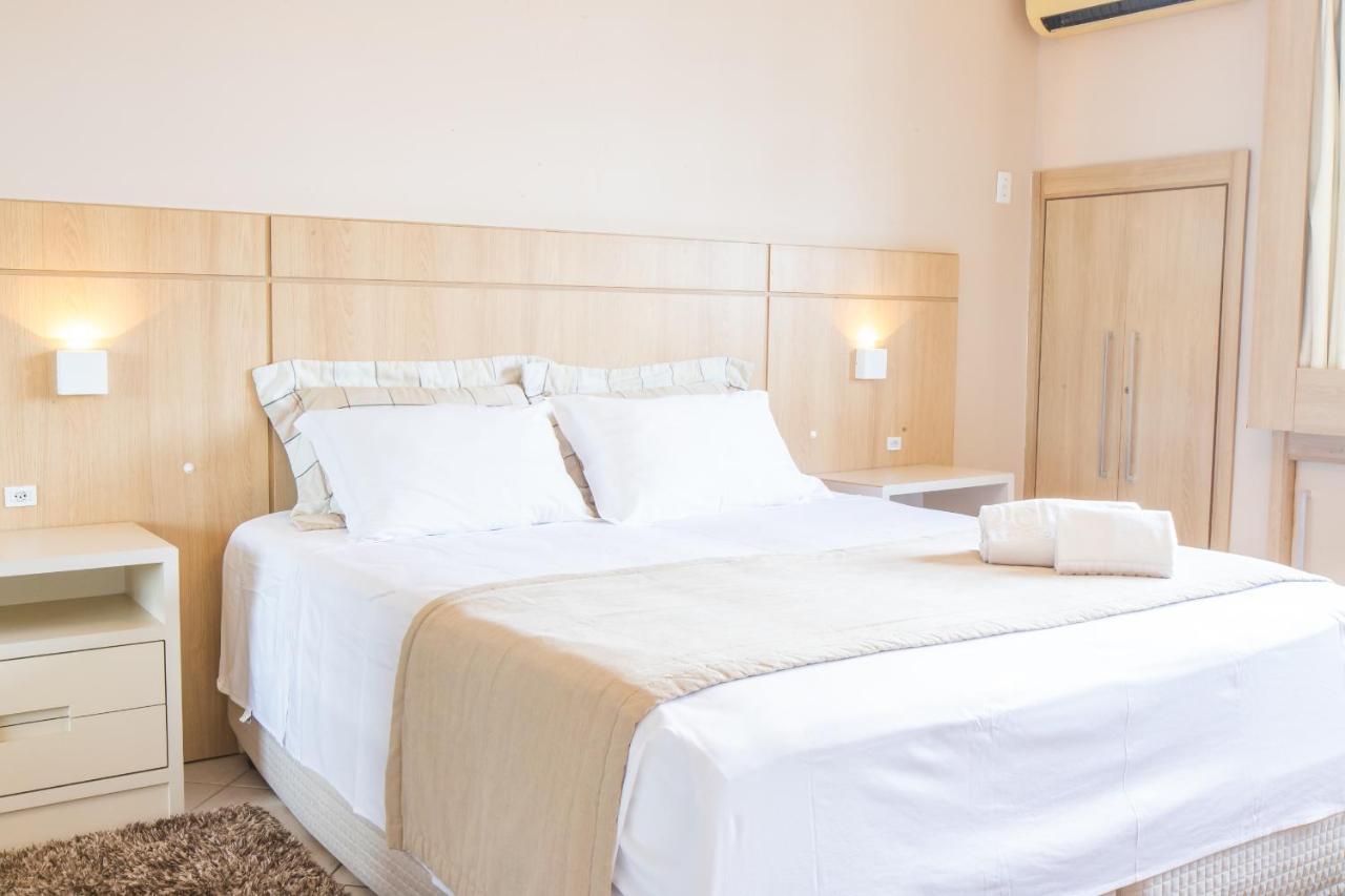 Delupo Hotel - Livin Studios Criciuma  Εξωτερικό φωτογραφία