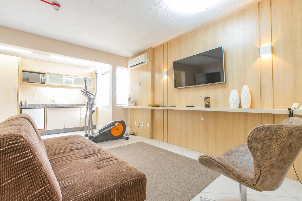 Delupo Hotel - Livin Studios Criciuma  Εξωτερικό φωτογραφία