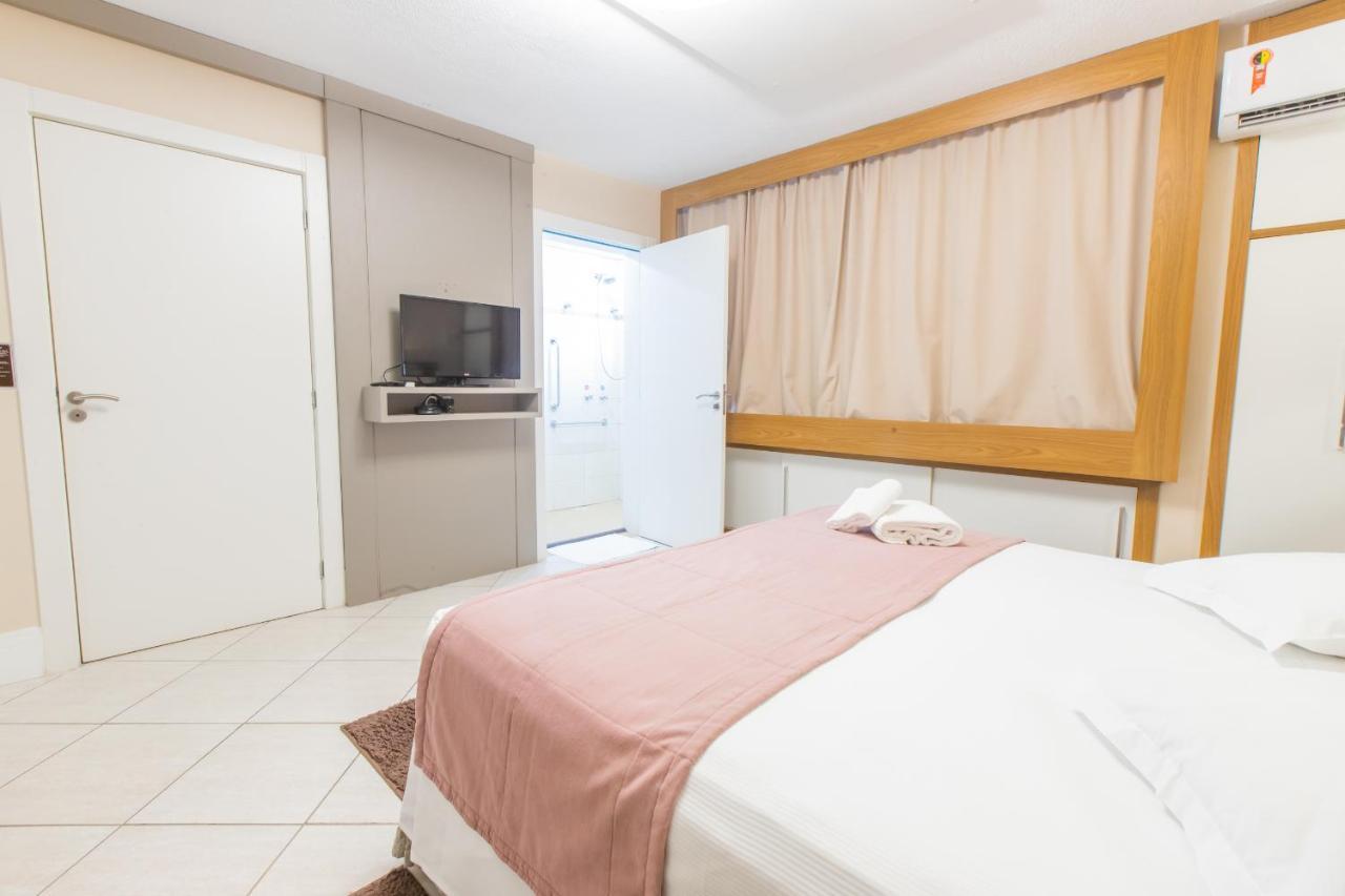 Delupo Hotel - Livin Studios Criciuma  Εξωτερικό φωτογραφία