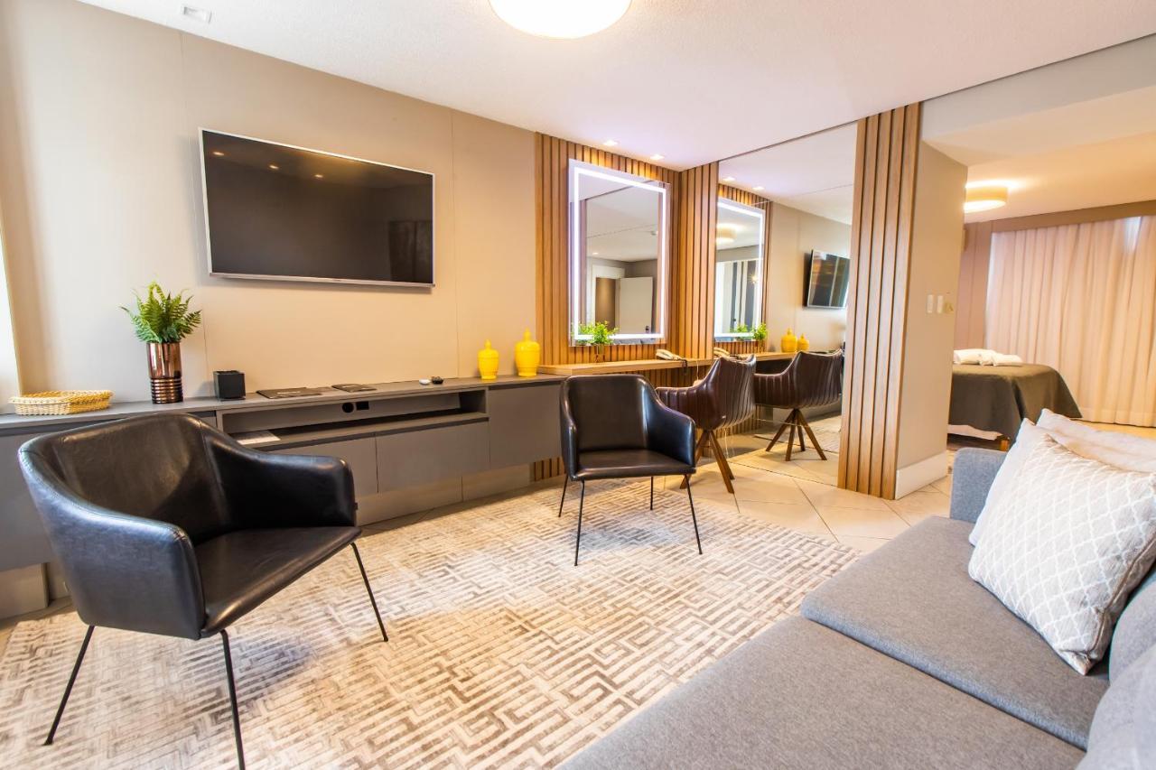 Delupo Hotel - Livin Studios Criciuma  Εξωτερικό φωτογραφία