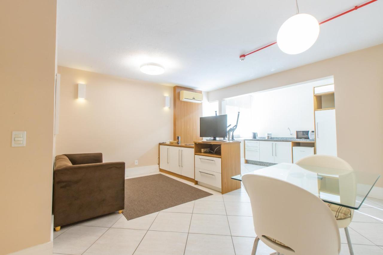 Delupo Hotel - Livin Studios Criciuma  Εξωτερικό φωτογραφία